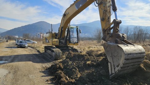 KADA BUDU ZAVRŠENE DVE PLANIRANE SAOBRAĆAJNICE, U GRADU NA LIMU SVI OČEKUJU ISTINSKI PREPOROD   Novo Prijepolje na levoj obali