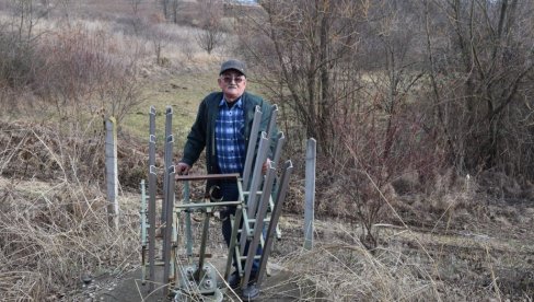 PROTIVGRADNA ZAŠTITA U ĆUPRIJI DELI SUDBINU OPŠTE NEBRIGE O OVOJ OBLASTI Niko neće u strelce PROTIVGRADNA ZAŠTITA U ĆUPRIJI DELI SUDBINU OPŠTE NEBRIGE O OVOJ OBLASTI Niko neće u strelce