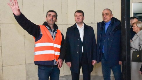 OBNOVA PRI KRAJU: Zgrada Narodnog pozorišta u Subotici gotova do proleća OBNOVA PRI KRAJU: Zgrada Narodnog pozorišta u Subotici gotova do proleća