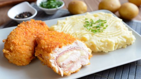 TRADICIONALNO JELO FRANCUSKE KUHINJE: Cordon bleu, meso se lepi za prste