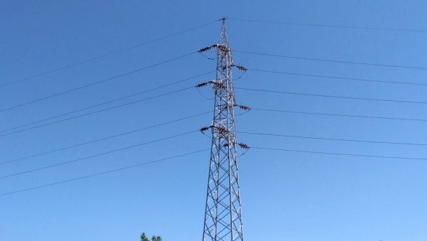 ПОКРЕЋЕ СЕ ДЕТАЉНА ИСТРАГА: Сви се питају шта је главни кривац јучерашње хаварије и нестанка струје широм региона ПОКРЕЋЕ СЕ ДЕТАЉНА ИСТРАГА: Сви се питају шта је главни кривац јучерашње хаварије и нестанка струје широм региона