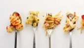 OVAKVU DO SADA NISTE JELI : Pasta slasna i aromatična, sa sezonskim povrćem OVAKVU DO SADA NISTE JELI : Pasta slasna i aromatična, sa sezonskim povrćem
