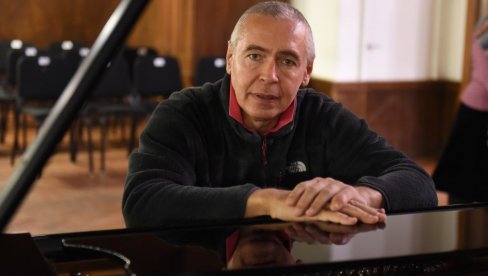 POGORELIĆ SVIRA RAHMANJINOVA: Gostovanje slavnog pijaniste u martu na Kolarcu POGORELIĆ SVIRA RAHMANJINOVA: Gostovanje slavnog pijaniste u martu na Kolarcu