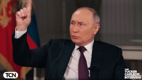 И КЛИЧКО УДАРИО НА ПУТИНА НАКОН КАРЛСОНОВОГ ИНТЕРВЈУА: Напао би Аљаску када би САД биле довољно слабе И КЛИЧКО УДАРИО НА ПУТИНА НАКОН КАРЛСОНОВОГ ИНТЕРВЈУА: Напао би Аљаску када би САД биле довољно слабе
