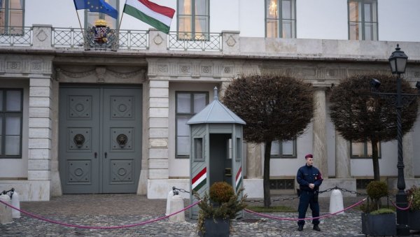 ПОЛИТИЧКА БУРА У МАЂАРСКОЈ: Након председнице и посланица у мађарском парламенту и бивша министарка правде поднела оставку ПОЛИТИЧКА БУРА У МАЂАРСКОЈ: Након председнице и посланица у мађарском парламенту и бивша министарка правде поднела оставку