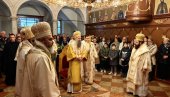 PATRIJARH U DVODNEVNOJ POSETI EPARHIJI DALMATINSKOJ: Povod slava Bogoslovije Sveta Tri Jerarha u manastiru Krki