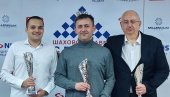 ИВАНИШЕВИЋ И ВУЈОВИЋЕВА ПОБЕДНИЦИ: Крај шаховског такмичења у Параћину (ФОТО) ИВАНИШЕВИЋ И ВУЈОВИЋЕВА ПОБЕДНИЦИ: Крај шаховског такмичења у Параћину (ФОТО)