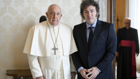 PAPA UGOSTIO PREDSEDNIKA ARGENTINE: Sastanak sa Milejom iza zatvorenih vrata trajao oko sat vremena PAPA UGOSTIO PREDSEDNIKA ARGENTINE: Sastanak sa Milejom iza zatvorenih vrata trajao oko sat vremena