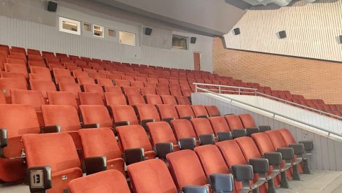 OBNOVA SALE I SAVREMENO OZVUČENJE: Posle 40 godina u planu rekonstrukcija lazarevačkog centra za kulturu OBNOVA SALE I SAVREMENO OZVUČENJE: Posle 40 godina u planu rekonstrukcija lazarevačkog centra za kulturu
