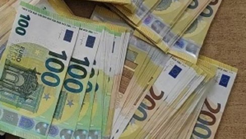 MERCEDES I ROLEKS KUPLJENI PRLJAVIM PARAMA: Podignuta optužnica za pranje novca MERCEDES I ROLEKS KUPLJENI PRLJAVIM PARAMA: Podignuta optužnica za pranje novca