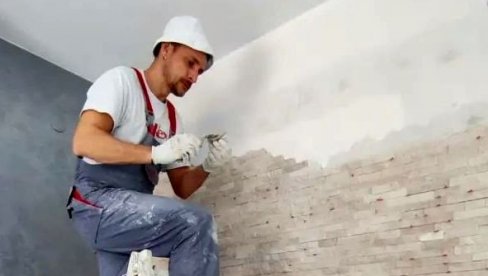 ULEPŠAĆE SOBE ZA BUDUĆE MAME: Željko Šutuljić besplatno kreči deo prostorija za trudnice Gradske bolnice u Beogradu ULEPŠAĆE SOBE ZA BUDUĆE MAME: Željko Šutuljić besplatno kreči deo prostorija za trudnice Gradske bolnice u Beogradu