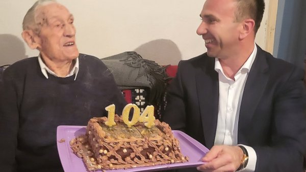 ЈОРДАН ИЗ КРЧМАРА ОД 104 ЛЕТА: Он је најстарији грађанин из Крчмара ЈОРДАН ИЗ КРЧМАРА ОД 104 ЛЕТА: Он је најстарији грађанин из Крчмара