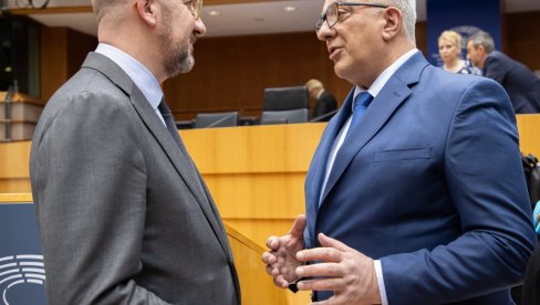 POD LUPOM UBISTVA I KORUPCIJA: Predsedavajući Skupštine Crne Gore najavio formiranje anketnih odbora POD LUPOM UBISTVA I KORUPCIJA: Predsedavajući Skupštine Crne Gore najavio formiranje anketnih odbora