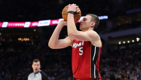 JOVIĆEVO NBA PROLEĆE: Naš reprezentativac u svakom kadru igre Majamija JOVIĆEVO NBA PROLEĆE: Naš reprezentativac u svakom kadru igre Majamija