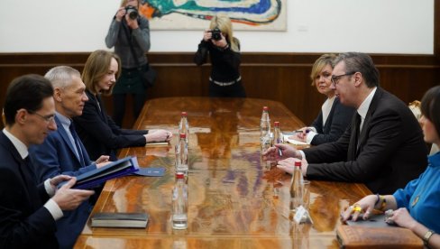 VAŽAN SASTANAK: Predsednik Vučić razgovarao sa Bocan-Harčenkom (FOTO)