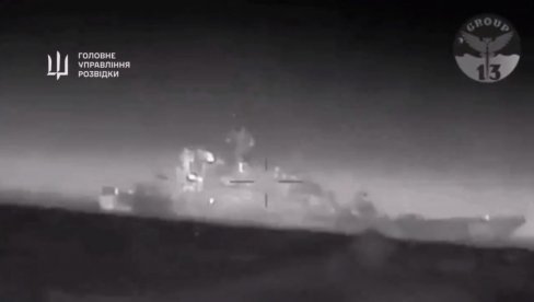 VELIKI UDARAC ZA MOSKVU: Ukrajina uništila ruski brod u Crnom moru, pojavio se snimak akcije (VIDEO) VELIKI UDARAC ZA MOSKVU: Ukrajina uništila ruski brod u Crnom moru, pojavio se snimak akcije (VIDEO)