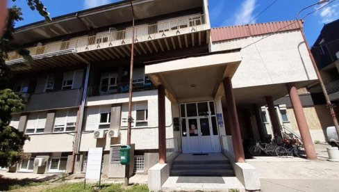 ISTRAŽNE RADNJE I DALJE U TOKU: Viši sud u Sremskoj Mitrovici uhapšenom lekaru produžio pritvor ISTRAŽNE RADNJE I DALJE U TOKU: Viši sud u Sremskoj Mitrovici uhapšenom lekaru produžio pritvor