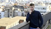 MORAJU SE OPREMITI ŠKOLE: BOGDAN Eger maturant Osme beogradske gimnazije MORAJU SE OPREMITI ŠKOLE: BOGDAN Eger maturant Osme beogradske gimnazije