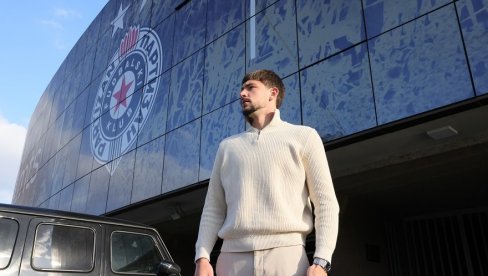 ŠESTO POJAČANJE - I TO KAKVO! Partizan sve moćniji, stigao momak koji ne krije da mu je uzor legenda Zvezde! ŠESTO POJAČANJE - I TO KAKVO! Partizan sve moćniji, stigao momak koji ne krije da mu je uzor legenda Zvezde!