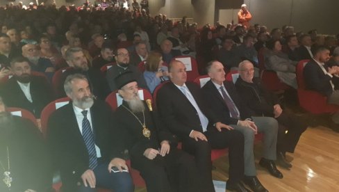 BOŽE PRAVDE JE HIMNA SVIH SRBA, MA GDE ŽIVELI: U Pljevljima održana akademija povodom Sretenja BOŽE PRAVDE JE HIMNA SVIH SRBA, MA GDE ŽIVELI: U Pljevljima održana akademija povodom Sretenja