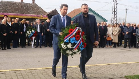 SRETENJE KAO ZAVET: Dan državnosti svečano obeležen i u Mišaru kod Šapca SRETENJE KAO ZAVET: Dan državnosti svečano obeležen i u Mišaru kod Šapca