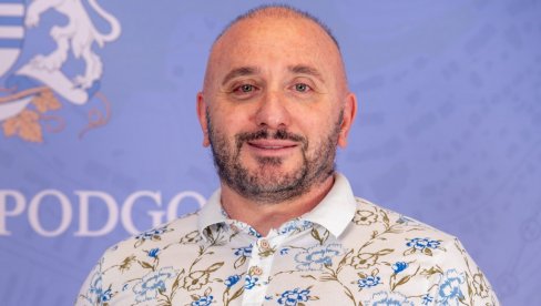 NEĆE ULICU PAVLA BULATOVIĆA: Samostalni poslanik Zeković protiv polarizacije NEĆE ULICU PAVLA BULATOVIĆA: Samostalni poslanik Zeković protiv polarizacije