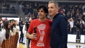 MNOGO MI ZNAČI TROFEJ: Teodosić oduševljen posle prvog pehara koji je osvojio sa Crvenom zvezdom