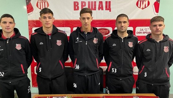 ОФК ВРШАЦ ОСТАО БЕЗ ПРВОГ ГОЛМАНА: Довели пет појачања, деветоро играча отишло из клуба ОФК ВРШАЦ ОСТАО БЕЗ ПРВОГ ГОЛМАНА: Довели пет појачања, деветоро играча отишло из клуба
