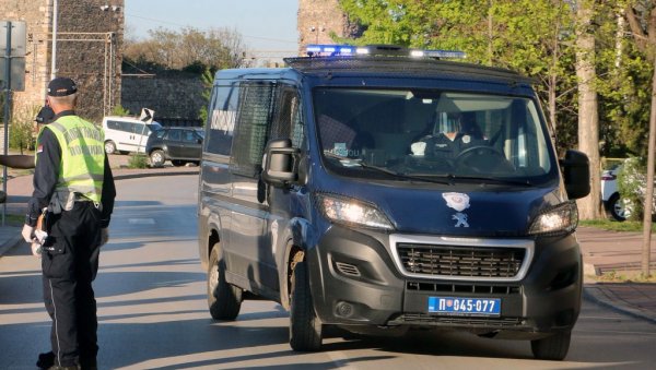 ЈЕДНА ОСОБА ПОГИНУЛА, А 20 ПОВРЕЂЕНО: У Јужнобачком округу за четири дана догодиле су се 34 саобраћајне несреће ЈЕДНА ОСОБА ПОГИНУЛА, А 20 ПОВРЕЂЕНО: У Јужнобачком округу за четири дана догодиле су се 34 саобраћајне несреће