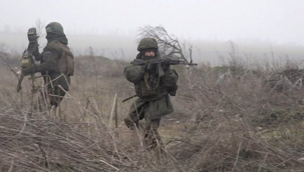 БИ-БИ-СИ ТВРДИ ДА ЈЕ ОВОЛИКО РУСА ПОГИНУЛО У УКРАЈИНИ: Стварни број мртвих војника је вероватно много већи БИ-БИ-СИ ТВРДИ ДА ЈЕ ОВОЛИКО РУСА ПОГИНУЛО У УКРАЈИНИ: Стварни број мртвих војника је вероватно много већи