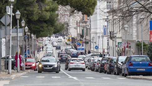 POLICIJSKA UPRAVA TREBINJE SPROVELA AKCIJU: Kažnjeno oko 50 pešaka