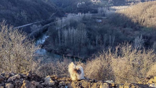 САНАЦИЈА КЛИЗИШТА У ВЛАДИЧИНОМ ХАНУ Најава исељавања из насеља Кула САНАЦИЈА КЛИЗИШТА У ВЛАДИЧИНОМ ХАНУ Најава исељавања из насеља Кула