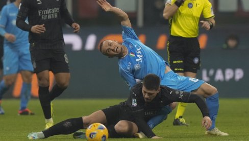 LUKA JOVIĆ SUSPENDOVAN! Ovo se ne prašta u Italiji LUKA JOVIĆ SUSPENDOVAN! Ovo se ne prašta u Italiji