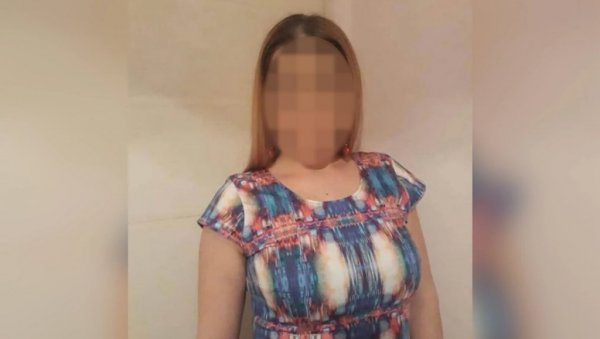 ПАЛА СА ТРЕЋЕГ СПРАТА, ЛЕКАРИ СЕ БОРИЛИ ДА ЈЕ СПАСУ: Ово је девојка која је погинула у експлозији у Параћину ПАЛА СА ТРЕЋЕГ СПРАТА, ЛЕКАРИ СЕ БОРИЛИ ДА ЈЕ СПАСУ: Ово је девојка која је погинула у експлозији у Параћину