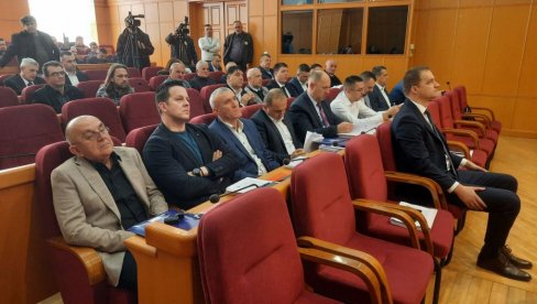 BURNA SEDNICA SKUPŠTINE GRADA TREBINJA: Izbori i investicije? BURNA SEDNICA SKUPŠTINE GRADA TREBINJA: Izbori i investicije?