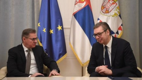 VUČIĆ SA NOVIM ŠEFOM MISIJE SAVETA EVROPE: Razgovori o napretku Srbije u sprovođenju reformi VUČIĆ SA NOVIM ŠEFOM MISIJE SAVETA EVROPE: Razgovori o napretku Srbije u sprovođenju reformi