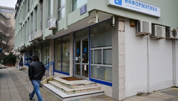 НЕПЛАТИШАМА ПРЕТЕ ИЗВРШИТЕЉИМА: Комунална предузећа шаљу опомене Новосађанима НЕПЛАТИШАМА ПРЕТЕ ИЗВРШИТЕЉИМА: Комунална предузећа шаљу опомене Новосађанима