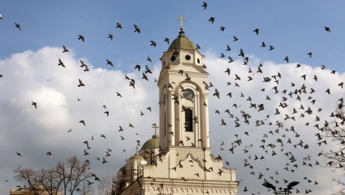 DANAS SMENA SUNCA I OBLAKA, PONEGDE UZ POJAVU PLJUSKA: Dnevna temperatura do 30 stepeni, u Beogradu maksimalnih 29 DANAS SMENA SUNCA I OBLAKA, PONEGDE UZ POJAVU PLJUSKA: Dnevna temperatura do 30 stepeni, u Beogradu maksimalnih 29