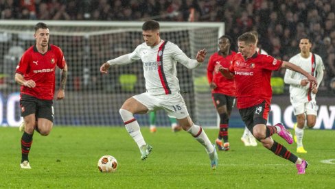 LUKA JOVIĆ (NI)JE IGRAO: Milan pobedio, navijači jedno zamerili Srbinu