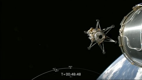 ODISEJ SLEĆE NA MESEC: Američka letelica prvi put posle više od 50 godina spušta se na Zemljin satelit (VIDEO) ODISEJ SLEĆE NA MESEC: Američka letelica prvi put posle više od 50 godina spušta se na Zemljin satelit (VIDEO)