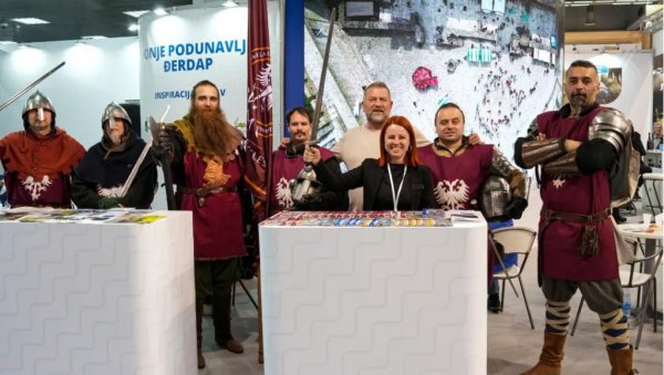 СМЕДЕРЕВО НА САЈМУ ТУРИЗМА: ЈП Смедеревска тврђава представља туристичку понуду СМЕДЕРЕВО НА САЈМУ ТУРИЗМА: ЈП Смедеревска тврђава представља туристичку понуду