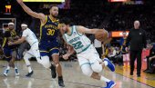 DURENTE, KLIZAV POD? Vasilije Micić obrisao parket sa NBA zvezdom (VIDEO) DURENTE, KLIZAV POD? Vasilije Micić obrisao parket sa NBA zvezdom (VIDEO)