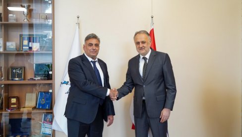 MINISTAR GAJIĆ UGOSTIO DELEGACIJU EUBC: Beograd ponovo centar evropskog boksa MINISTAR GAJIĆ UGOSTIO DELEGACIJU EUBC: Beograd ponovo centar evropskog boksa