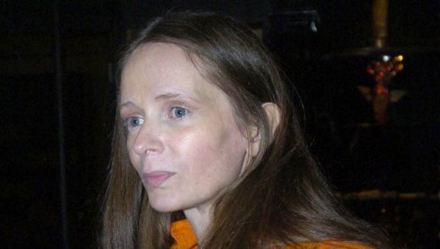 СА ЊИМ ЈЕ ЖЕЛЕЛА БРАК И ПОРОДИЦУ: Трагична љубав Соње Савић - од када је умро себе је сматрала удовицом, за њу је био једини СА ЊИМ ЈЕ ЖЕЛЕЛА БРАК И ПОРОДИЦУ: Трагична љубав Соње Савић - од када је умро себе је сматрала удовицом, за њу је био једини