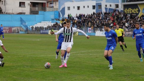 PARTIZAN NE DA VRH TABELE! I Radnik pao pred liderom, ali nije bilo lako crno-belima PARTIZAN NE DA VRH TABELE! I Radnik pao pred liderom, ali nije bilo lako crno-belima