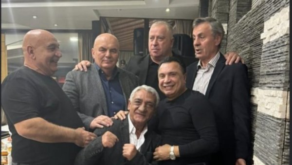 ЈЕДАН ОД НАЈУСПЕШНИЈИХ БОКС КЛУБОВА БИВШЕ ЈУГОСЛАВИЈЕ: Бокс клуб “Каблови” из Јагодине обележио 70 година постојања ЈЕДАН ОД НАЈУСПЕШНИЈИХ БОКС КЛУБОВА БИВШЕ ЈУГОСЛАВИЈЕ: Бокс клуб “Каблови” из Јагодине обележио 70 година постојања