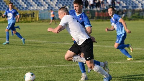 REMI SLOGE PROTIV TAKOVA: Pripreme kraljevačkih fudbalera za nastavak prvenstva REMI SLOGE PROTIV TAKOVA: Pripreme kraljevačkih fudbalera za nastavak prvenstva