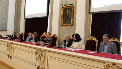 SEDNICA SAVETA UNIVERZITETA U BEOGRADU - Master studije pri Rektoratu koštaće od 98.000 do 120.000 dinara SEDNICA SAVETA UNIVERZITETA U BEOGRADU - Master studije pri Rektoratu koštaće od 98.000 do 120.000 dinara