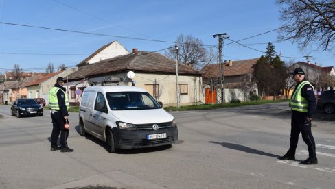 ЗА ПЕТ ДАНА ОДУЗЕЛИ ПЕТ ВОЗИЛА: Од петка на снази нове мере, полиција санкционише несавесне возаче