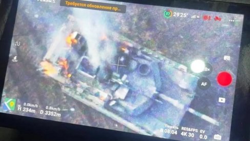 AMERIČKI MEDIJI: Ruski dronovi potkopali simbol američke vojne moći (VIDEO) AMERIČKI MEDIJI: Ruski dronovi potkopali simbol američke vojne moći (VIDEO)